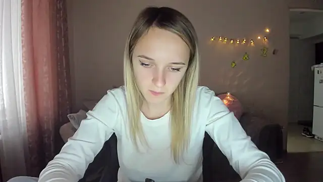 RouseReed online show from 10-28-25, 01:10