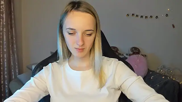 RouseReed online show from 11-15-25, 01:37