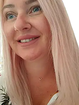 LadyLolyPop  online show from 07-01-26, 01:06