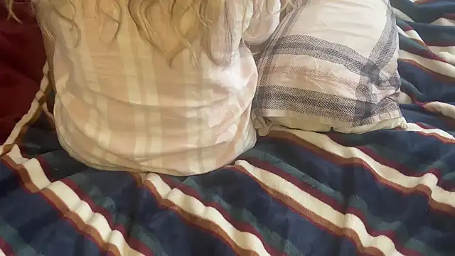 Ceyceys online show from 03-31-26, 08:49