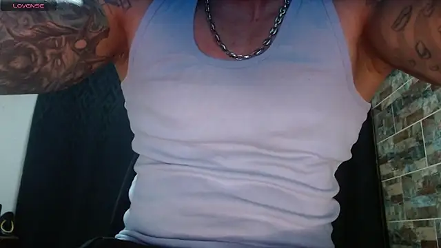 Snapshot of babyrecord1 chatting on 09-28-25, 03:02 babyrecord1 online show from 09-28-25, 03:02