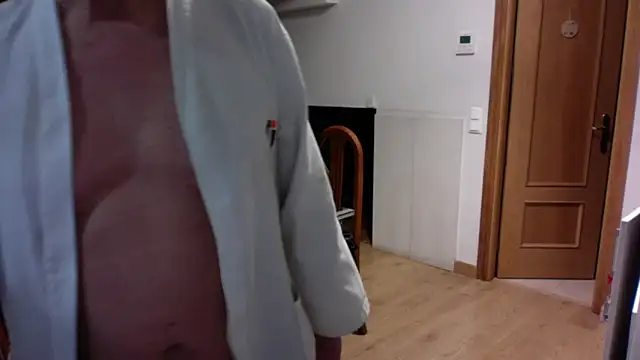 Snapshot of nakedalways999 chatting on 02-22-25, 11:46 nakedalways999 online show from 02-22-25, 11:46