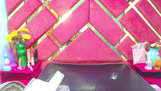 Sweet Annyy online show from 10-24-25, 12:48