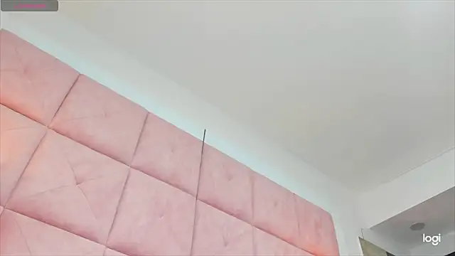 Snapshot of charlotte01__ chatting on 03-11-25, 01:12 charlotte01   online show from 03-11-25, 01:12