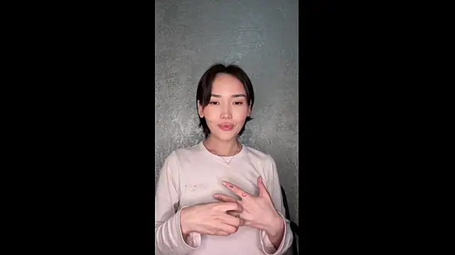 Snapshot of sweet_adelin chatting on 05-26-26, 08:51 sweet adelin online show from 05-26-26, 08:51
