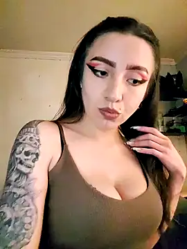 Paudelatorre online show from 11-30-25, 03:40