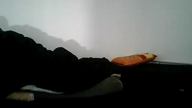 Snapshot of Daszler chatting on 03-11-25, 07:14 Daszler online show from 03-11-25, 07:14