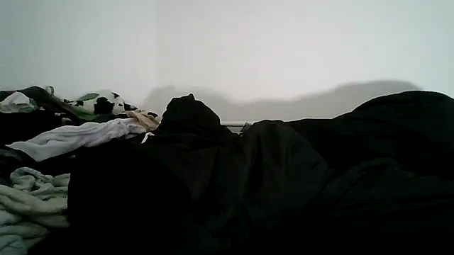 Snapshot of Daszler chatting on 03-17-25, 09:46 Daszler online show from 03-17-25, 09:46
