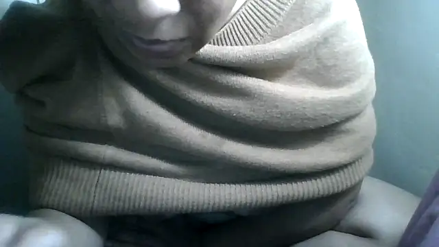 Snapshot of Daszler chatting on 01-18-25, 04:59 Daszler online show from 01-18-25, 04:59