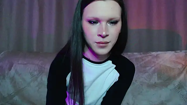 Snapshot of Sexpired_Princess chatting on 01-12-25, 10:12 Sexpired Princess online show from 01-12-25, 10:12