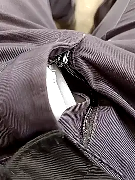 Snapshot of vadszex31 chatting on 10-17-25, 07:55 vadszex31 online show from 10-17-25, 07:55