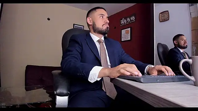 thesexlawyer1 online show from 03-08-26, 02:37