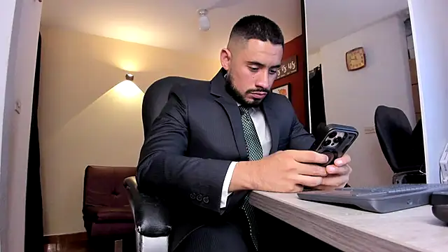 thesexlawyer1 online show from 04-14-26, 05:01