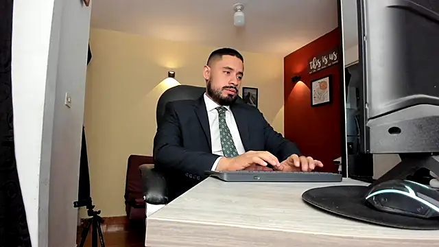 thesexlawyer1 online show from 05-17-26, 03:39