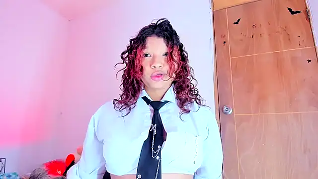 Emily Coper18 online show from 04-09-26, 04:35