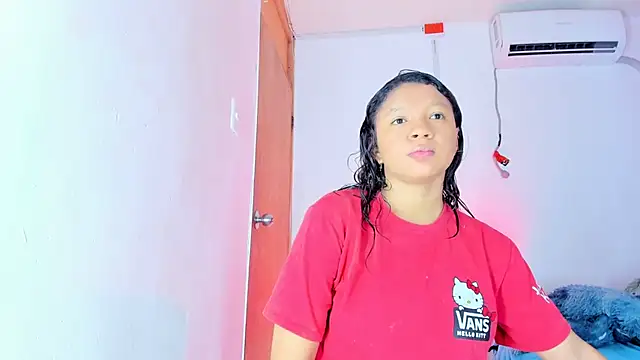 Emily Coper18 online show from 09-16-25, 01:23