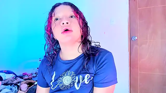 Emily Coper18 online show from 05-10-26, 02:08