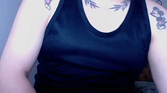 Snapshot of cute_eidenx chatting on 05-15-26, 11:25 cute eidenx online show from 05-15-26, 11:25