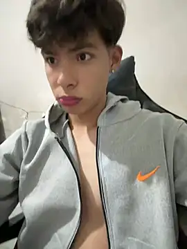 Jacotnk online show from 01-04-25, 04:54