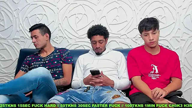 Snapshot of Sex_orgy01 chatting on 02-18-25, 01:32 Sex orgy01 online show from 02-18-25, 01:32