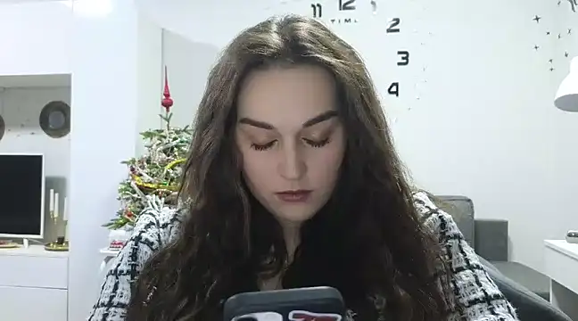 me lissa sun13 online show from 12-31-24, 05:44