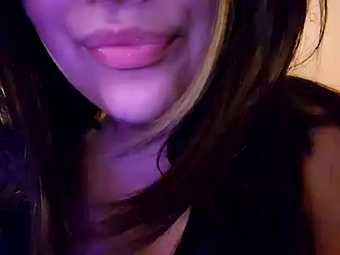 Snapshot of Blanquitaaa chatting on 12-26-24, 07:16 Blanquitaaa online show from 12-26-24, 07:16