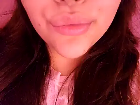 Snapshot of Blanquitaaa chatting on 12-04-24, 06:00 Blanquitaaa online show from 12-04-24, 06:00