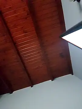 Snapshot of Blanquitaaa chatting on 02-11-26, 12:27 Blanquitaaa online show from 02-11-26, 12:27