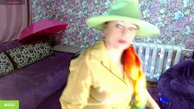 Snapshot of Julia-ru chatting on 04-04-26, 08:59 Julia-ru online show from 04-04-26, 08:59