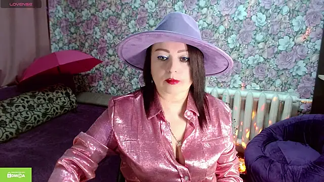 Julia-ru online show from 12-16-25, 01:21