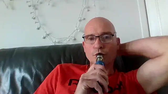 mrtickle0025 online show from 10-06-25, 09:32