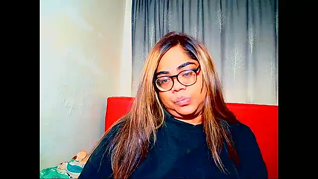 Indian Lola00 online show from 05-15-26, 09:46