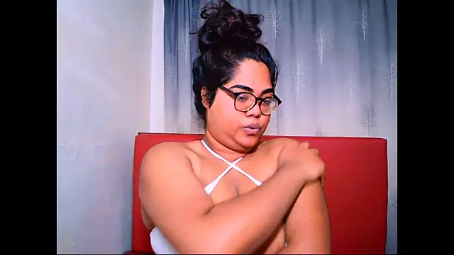 Indian Lola00 online show from 10-28-25, 05:01