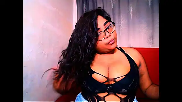 Indian Lola00 online show from 12-15-25, 05:19