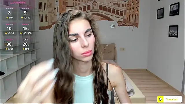 Snapshot of EmmyGreans chatting on 10-09-25, 12:06 EmmyGreans online show from 10-09-25, 12:06