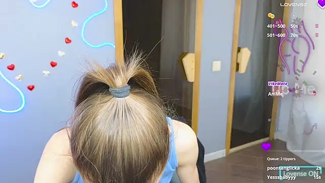 Snapshot of EmmyGreans chatting on 03-12-25, 09:55 EmmyGreans online show from 03-12-25, 09:55