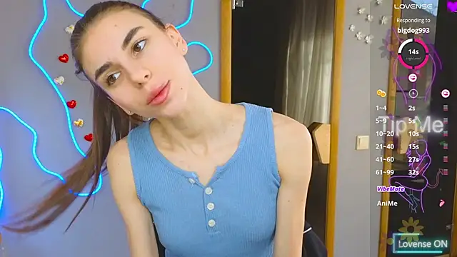 Snapshot of EmmyGreans chatting on 03-12-25, 06:51 EmmyGreans online show from 03-12-25, 06:51