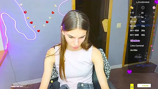 Snapshot of EmmyGreans chatting on 02-25-25, 03:42 EmmyGreans online show from 02-25-25, 03:42