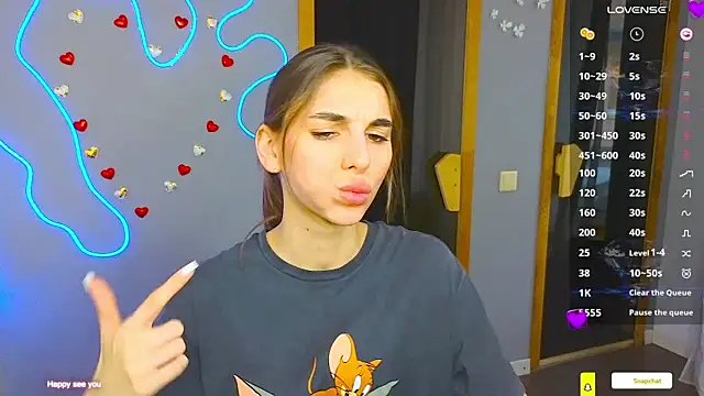 Snapshot of EmmyGreans chatting on 02-27-25, 12:45 EmmyGreans online show from 02-27-25, 12:45