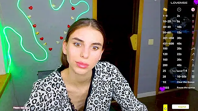 Snapshot of EmmyGreans chatting on 02-26-25, 03:43 EmmyGreans online show from 02-26-25, 03:43