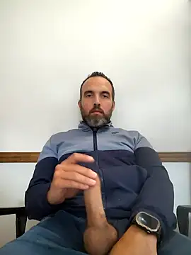 Snapshot of leon3875 chatting on 02-12-26, 03:34 leon3875 online show from 02-12-26, 03:34