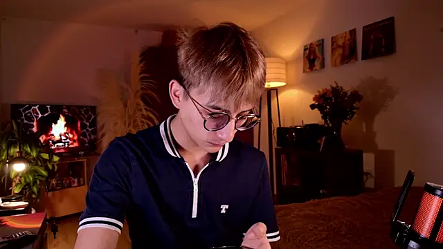 Snapshot of Mr_evan1 chatting on 09-21-25, 02:55 Mr evan1 online show from 09-21-25, 02:55