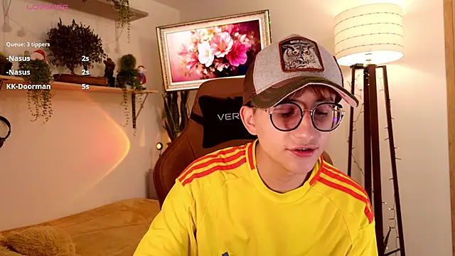 Mr evan1 online show from 12-16-25, 04:44