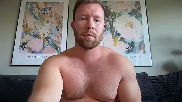 Snapshot of swekingxx chatting on 06-26-26, 11:05 swekingxx online show from 06-26-26, 11:05