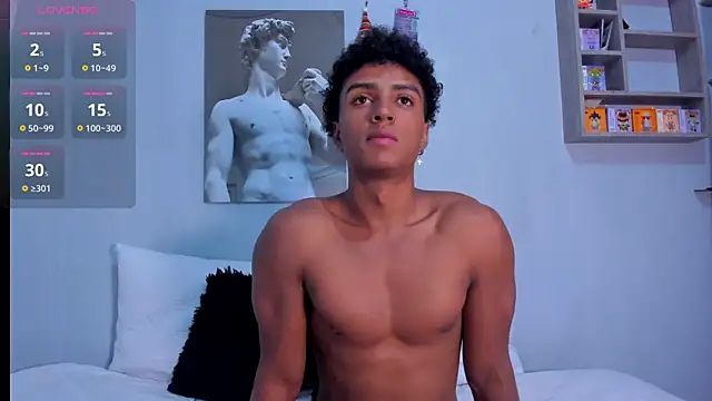 MagnusKing  online show from 11-21-25, 11:37