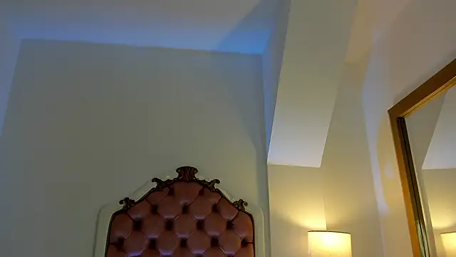 Snapshot of Mara_Betancurt chatting on 09-14-25, 02:56 Mara Betancurt online show from 09-14-25, 02:56