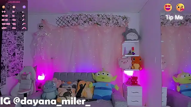  dayana miler online show from 10-27-25, 01:45