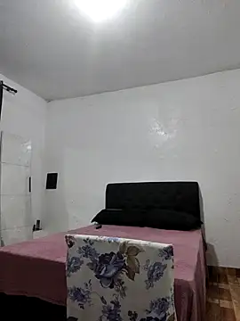 Bella Anjoss online show from 01-18-25, 04:26