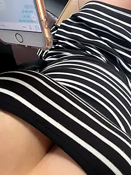 May-Squirt online show from 11-06-25, 04:27