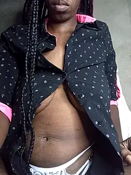 Snapshot of lachilena027 chatting on 10-23-25, 04:44 lachilena027 online show from 10-23-25, 04:44